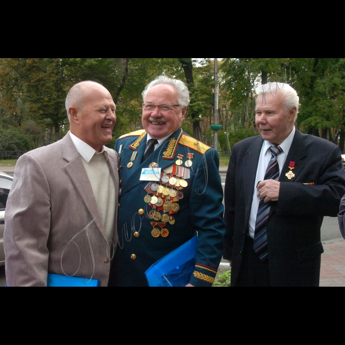 30 вересня 2010 у рамках заходів Року ветеранів Великої Вітчизняної війни та 20-річчя встановлення ООН Дня людей похилого віку відбувся Всеукраїнський форум ветеранів. У ньому взяли участь представники міністерств та відомств, заступники голів облдержадміністрацій, представники всеукраїнських громадських організацій.