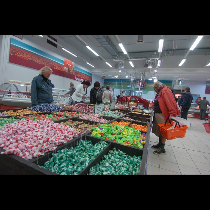 29 вересня 2010 Київ. Супермаркет. Цукерки.