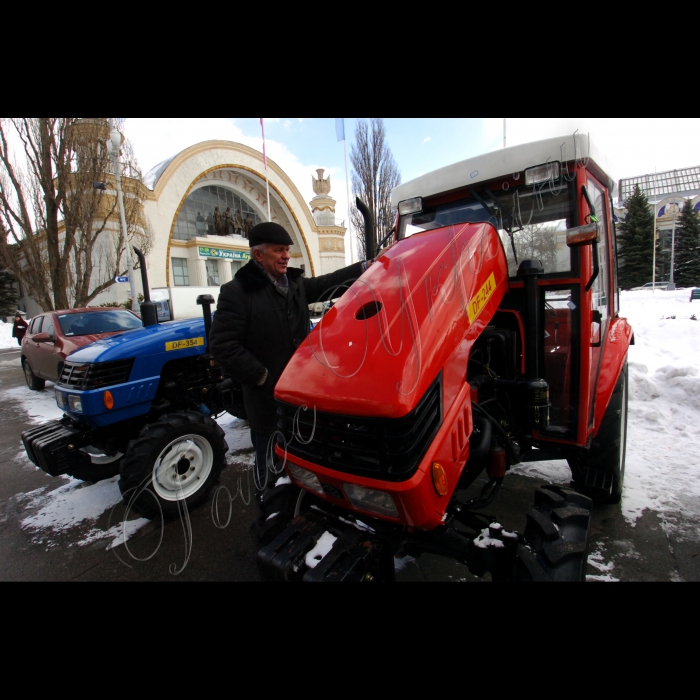 17 березня 2010 у столичному “Експоцентрі” відбулося офіційне відкриття Національної спеціалізованої виставки-ярмарку «Україна аграрна-2010» за підтримки Мінагрополітики, Мінпромполітики, УААН.
