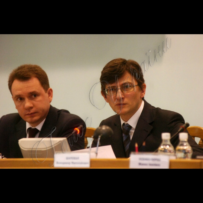 22 березня 2010 Центральна виборча комісія України зареєструвала 22 депутатів, обраних за списком Партії регіонів. За це рішення проголосували всі 13 присутніх на засіданні членів ЦВК, повідомляють «Українські новини».