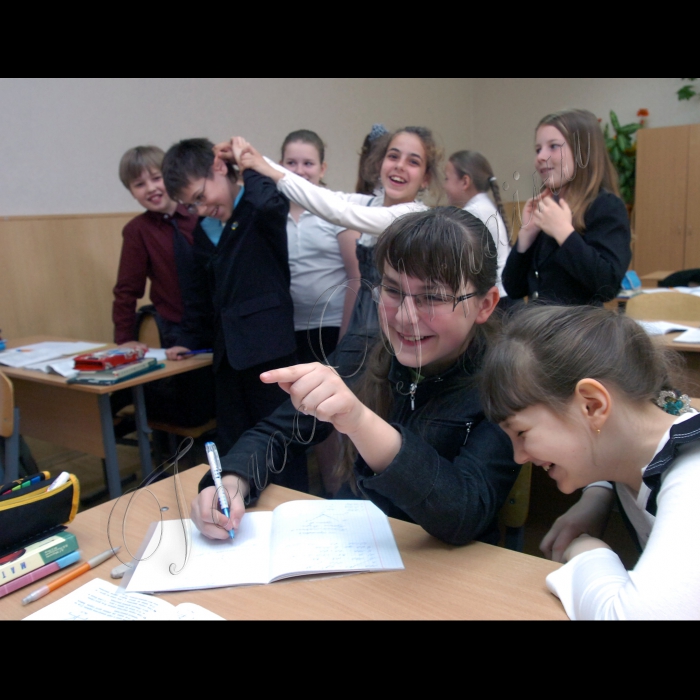 11 травня 2010 Київ, гімназія 191 імені П.Г. Тичини (Дніпровський район).