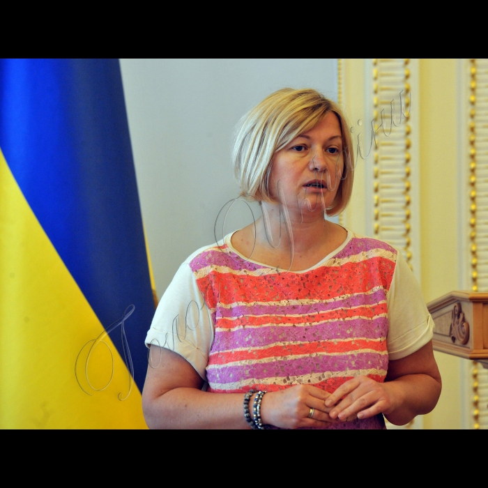 Перший заступник Голови Верховної Ради України Ірина Геращенко нагородила грамотою ВР України працівників Національної спеціалізованої дитячої лікарні «Охматдит».