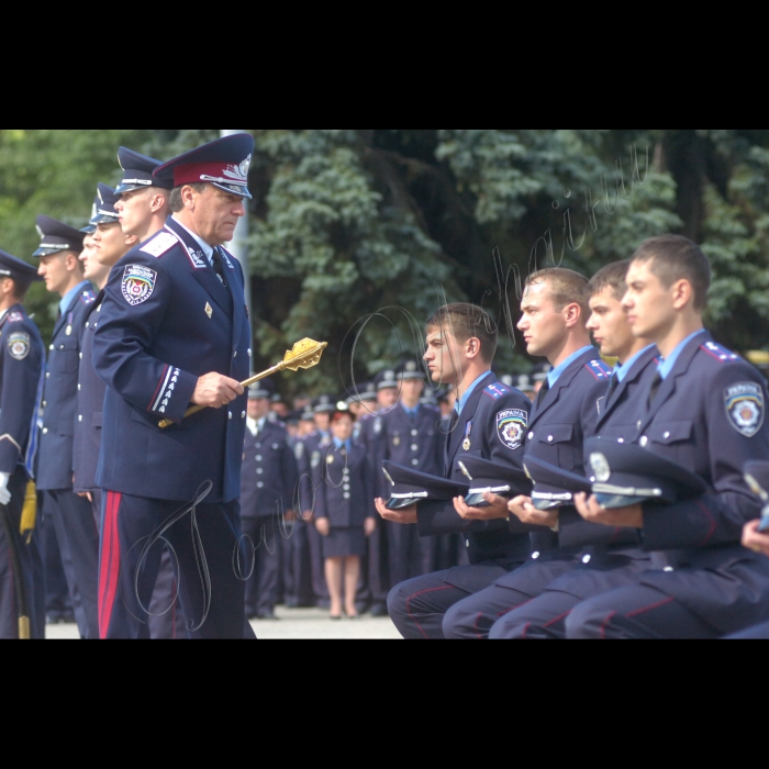 18 червня 2010 випуск курсантів МВС.