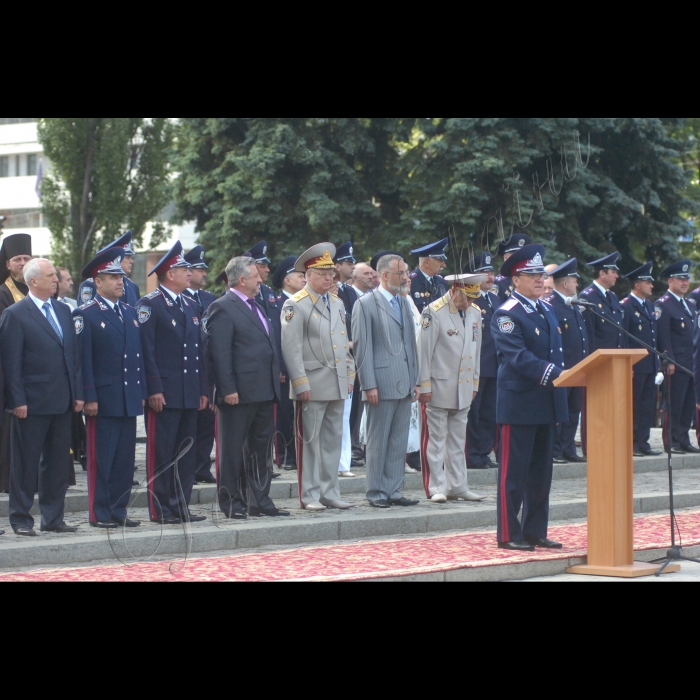 18 червня 2010 випуск курсантів МВС.