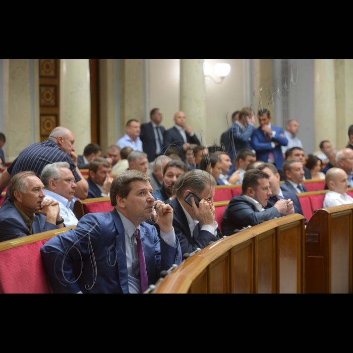 5 липня 2016 пленарне засідання Верховної Ради України.