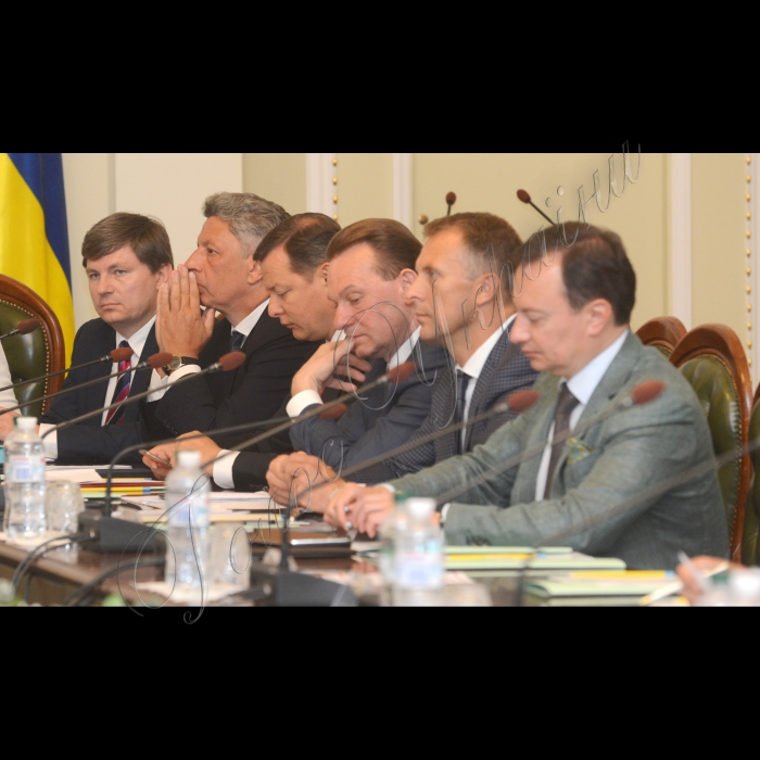 11 липня 2016 відбулося засідання Погоджувальної ради керівників фракцій та голів комітетів Верховної Ради України. Артур Герасимов (БПП), Юрій Бойко (ОП), Олег Ляшко (РП), Віктор Бондар (Відро), Ярослав Москаленко (Воля).