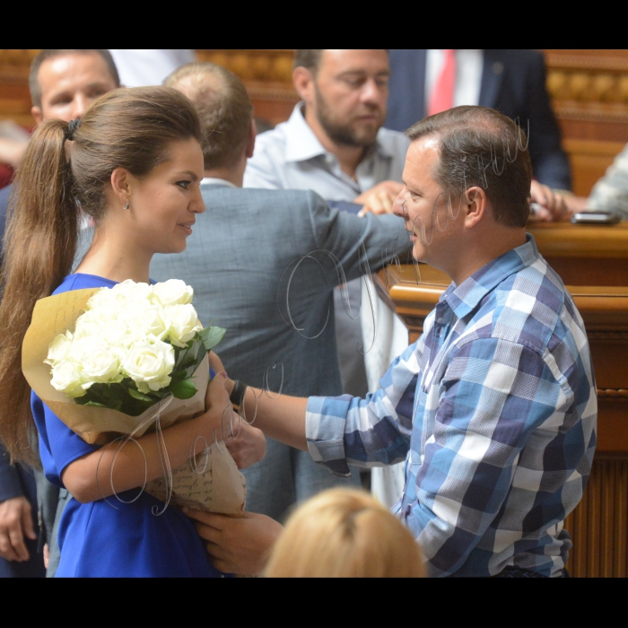 14 липня 2016 пленарне засідання Верховної Ради України. Альона Кошель день народження, Олег Ляшко.