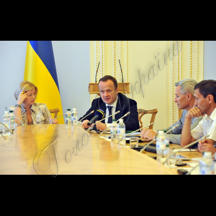 19 липня 2016 Верховна Рада України. Нарада з питань створення національного природного парку «Холодний Яр» та інших природних національних парків.