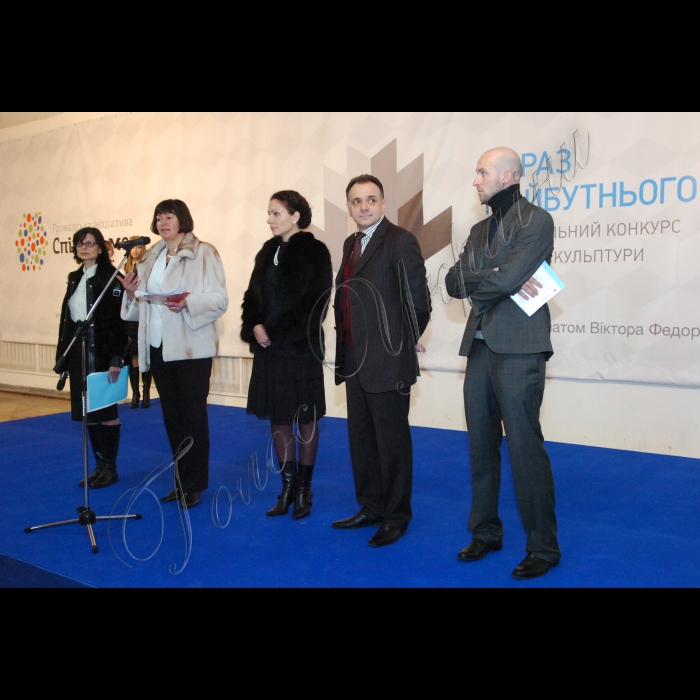 29 січня 2010 Київ, галерея «Лавра».
Громадська ініціатива «Спільна мета» провела Національний конкурс міської скульптури.
Нагородження переможців.