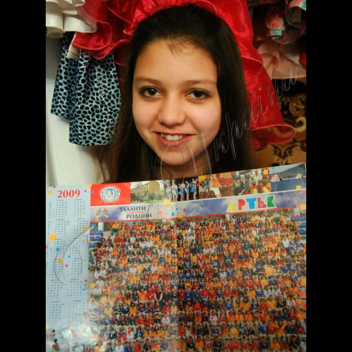 16 лютого 2010 АРК Крим, Джанкой.
Тамара Миколаївна Кожухова та її багатодітна родина.