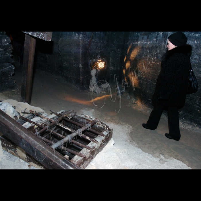 17 лютого 2010 Крим, Керч.
Музей підпільників часів ВВВ в Аджимушкаї (катакомби).