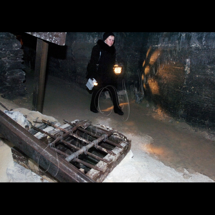 17 лютого 2010 Крим, Керч.
Музей підпільників часів ВВВ в Аджимушкаї (катакомби).