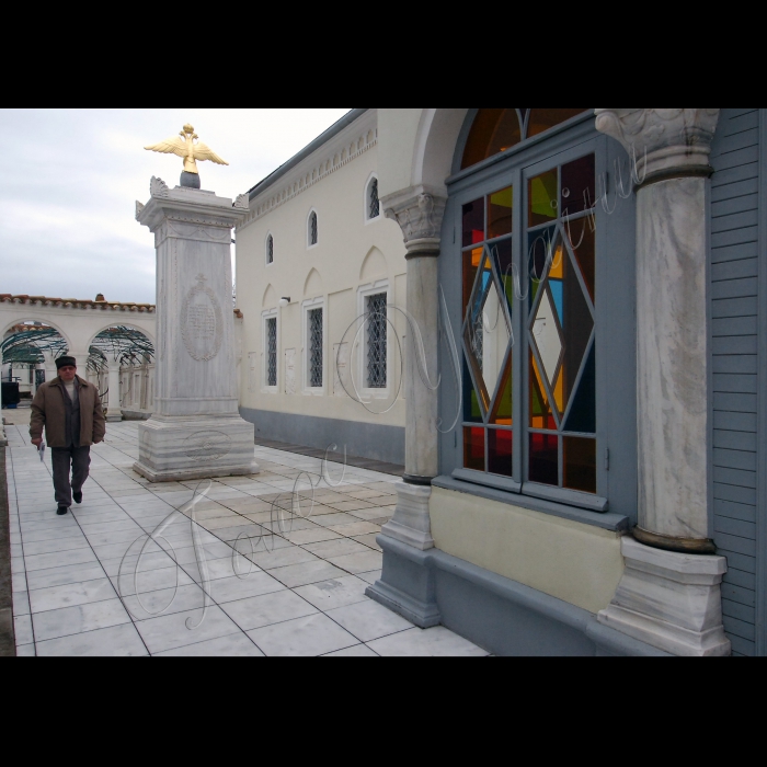 20 лютого 2010 Крим, Євпаторія.
Головна кенаса кримських караїмів.