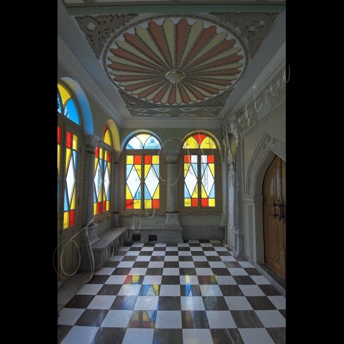 20 лютого 2010 Крим, Євпаторія.
Головна кенаса кримських караїмів.