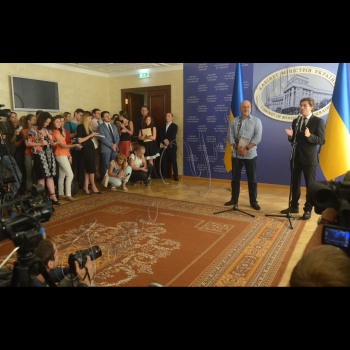 09 вересня 2016 оголошення міста-господаря Євробачення-2017. 
На брифінгу в Кабінеті Міністрів України назвали місто, в якому пройде міжнародний пісенний конкурс Євробачення 2017.
За перемогу активно боролися Київ, Одеса і Дніпро.
У результаті столицею пісенного конкурсу наступного року стане Київ.