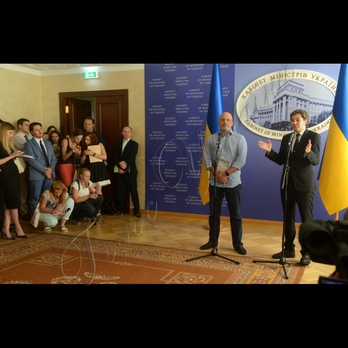09 вересня 2016 оголошення міста-господаря Євробачення-2017. 
На брифінгу в Кабінеті Міністрів України назвали місто, в якому пройде міжнародний пісенний конкурс Євробачення 2017.
За перемогу активно боролися Київ, Одеса і Дніпро.
У результаті столицею пісенного конкурсу наступного року стане Київ.