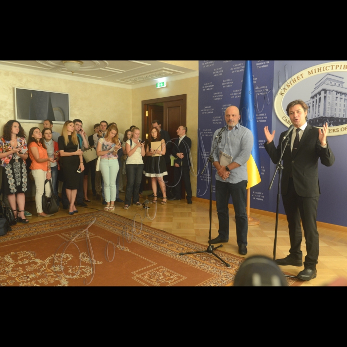 09 вересня 2016 оголошення міста-господаря Євробачення-2017. 
На брифінгу в Кабінеті Міністрів України назвали місто, в якому пройде міжнародний пісенний конкурс Євробачення 2017.
За перемогу активно боролися Київ, Одеса і Дніпро.
У результаті столицею пісенного конкурсу наступного року стане Київ.