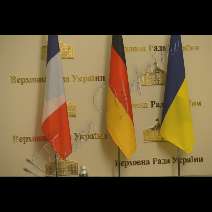 15 вересня 2016 зустріч першого заступника голови Верховної Ради України Ірини Геращенко з Федеральним міністром закордонних справ ФРН Ф.-В. Штайнмаєром та міністром закордонних справ та міжнародного розвитку Французької Республіки Ж.-М. Еро.
