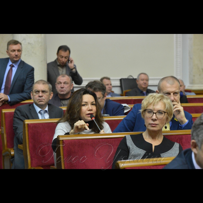 29 вересня 2016 засідання Верховної Ради України.
Пашинський Сергій, Сюмар Вікторія, Людмила Денисова, Тетерук Андрій НФ.