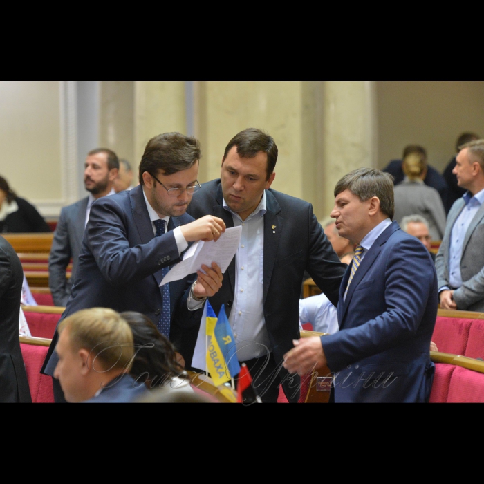 4 жовтня 2016 Сесія Верховної Ради України.