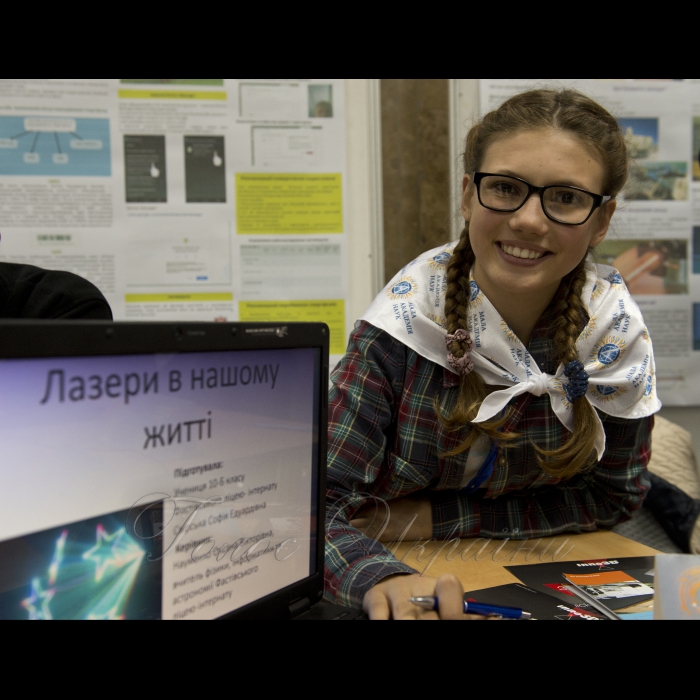 11 жовтня 2016 Київ. В НТУУ «КПІ» відкрився П'ятий фестиваль інноваційних проектів «Sikorsky Challenge 2016».
Учениця 10 класу Фастівського ліцею-інтернату Софія Свірська.