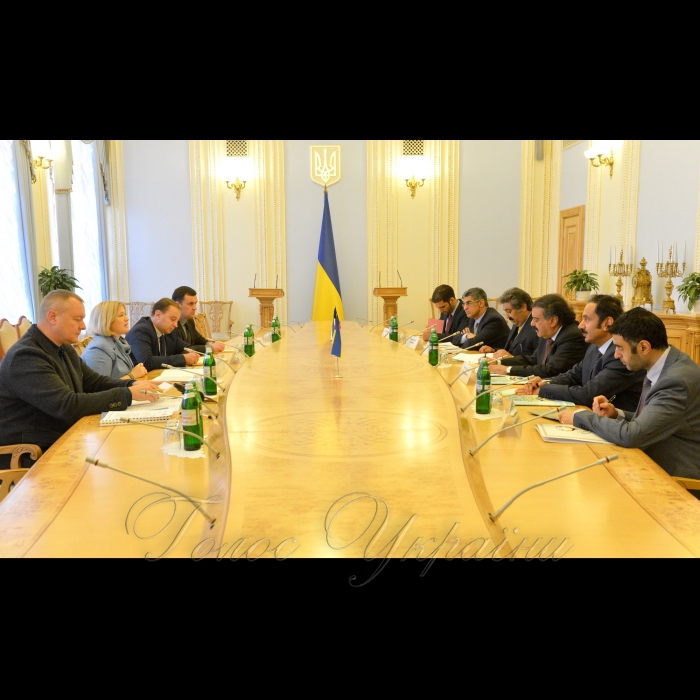 4 листопада 2016 зустріч Першого заступника Голови Верховної Ради України І.В. Геращенко  із Заступником Міністра закордонних справ Держави Кувейт Х. Аль-Джараллом.