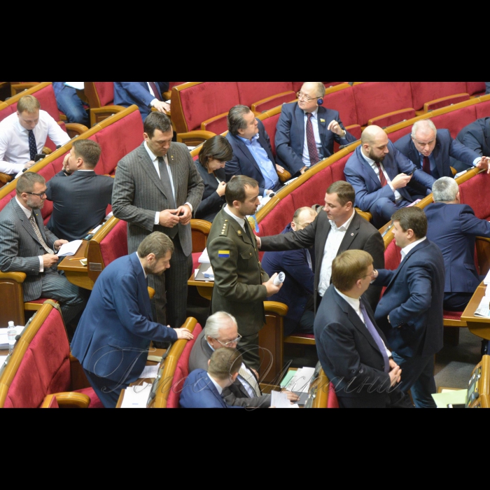 6 грудня 2016 пленарне засідання Верховної Ради України.