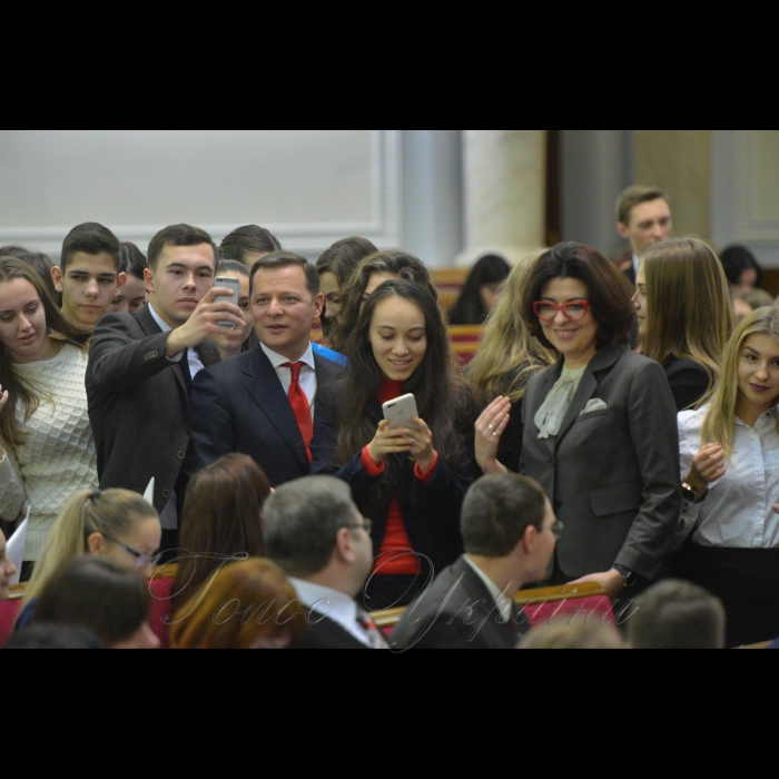 7 грудня 2016 парламентські слухання на тему «Актуальні питання зовнішньої політики України».