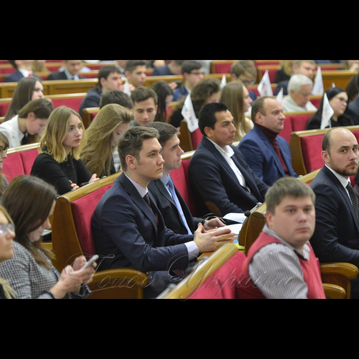 7 грудня 2016 парламентські слухання на тему «Актуальні питання зовнішньої політики України».