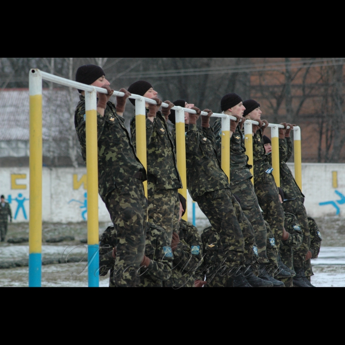17 лютого 2009 виїзд представників ЗМІ до розташування 95-ї окремої аеромобільної бригади армійського корпусу (м. Житомир). Ознайомлення з організацією бойової підготовки десантних підрозділів (зокрема на повітряно-десантному комплексі, вогнева підготовка).