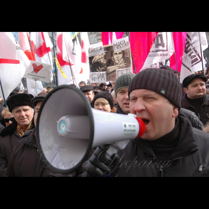 5 березня 2009 під стінами КМДА відбувся організований мітинг підприємців за участю 5000 представників малого та середнього бізнесу Києва, також до них приєднались підприємці Дніпропетровська, Дніпродзержинська, Львова та Донецька.
Мітингуючі закликали лідерів політичних партій та фракцій підтримати рішення, прийняті 12 лютого, упродовж засідання КМР та розглянути пакет альтернативних пропозицій, спрямованих на можливість повноцінного функціонування та розвитку як малого так і середнього бізнесу Києва.