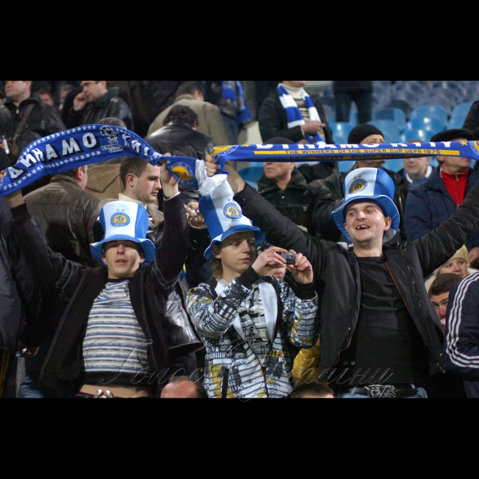 12 березня 2009 Київ, 12 березня 2009. На стадіоні «Динамо» імені Валерія Лобановського у матчі 1/8 фіналу Кубка УЄФА між київським «Динамо» та харківським «Металістом» рахунок 1:0. На 54-й хвилині матчу динамівець Вукоєвич забив гол у ворота гостей.
