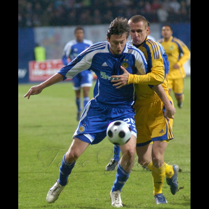 12 березня 2009 Київ, 12 березня 2009. На стадіоні «Динамо» імені Валерія Лобановського у матчі 1/8 фіналу Кубка УЄФА між київським «Динамо» та харківським «Металістом» рахунок 1:0. На 54-й хвилині матчу динамівець Вукоєвич забив гол у ворота гостей.