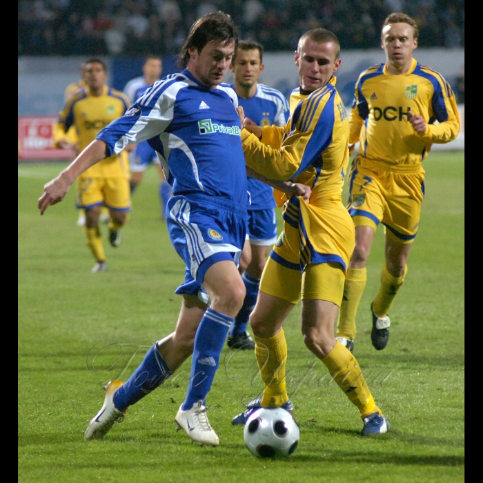 12 березня 2009 Київ, 12 березня 2009. На стадіоні «Динамо» імені Валерія Лобановського у матчі 1/8 фіналу Кубка УЄФА між київським «Динамо» та харківським «Металістом» рахунок 1:0. На 54-й хвилині матчу динамівець Вукоєвич забив гол у ворота гостей.