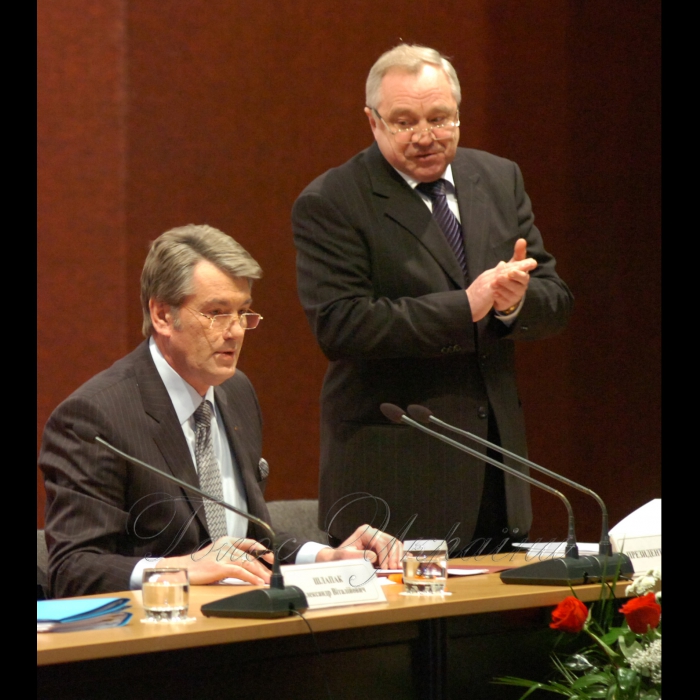 18 березня 2009 Президент України Віктор Ющенко наголошує на важливості подальшого розвитку споживчої кооперації нашої держави. Про це він сказав у своєму виступі на ХХ з'їзді споживчої кооперації України, який відбувся в Українському домі.