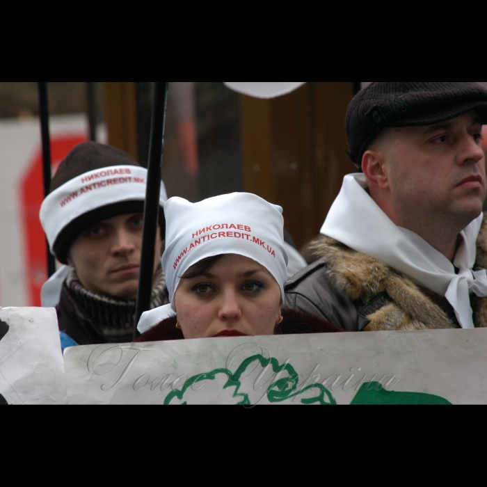 18 березня 2009 біля Кабміну розпочалася Всеукраїнська Акція протесту «НІ свавіллю банків».
Організатори: Народний рух «Третя Республіка», ГО «Антикредит», ГО «ГРАД».