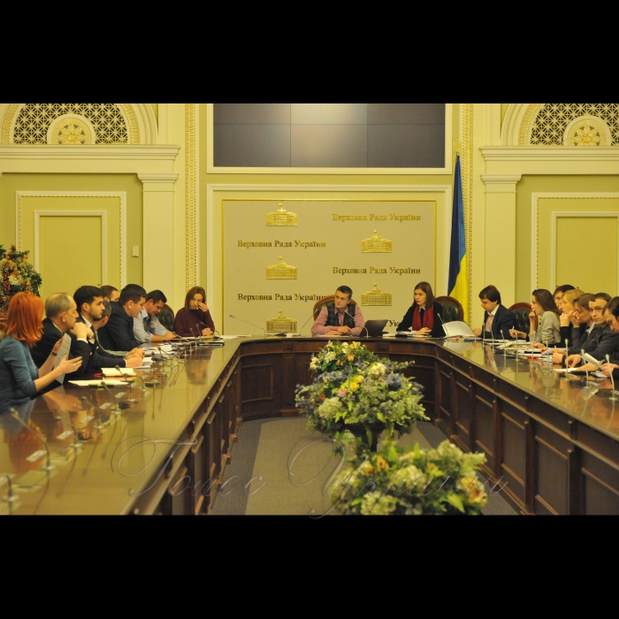 26 січня 2017 круглий стіл на тему: «Третя річниця вбивств на Майдані: болючий досвід та регуляція свободи мирних зібрань».
До участі у заході запрошені народні депутати, представники Національної поліції, Національної гвардії, Міністерства внутрішніх справ, Генеральної прокуратури, Міністерства юстиції, Київської міської ради, правозахисники та громадсько-політичні активісти. 