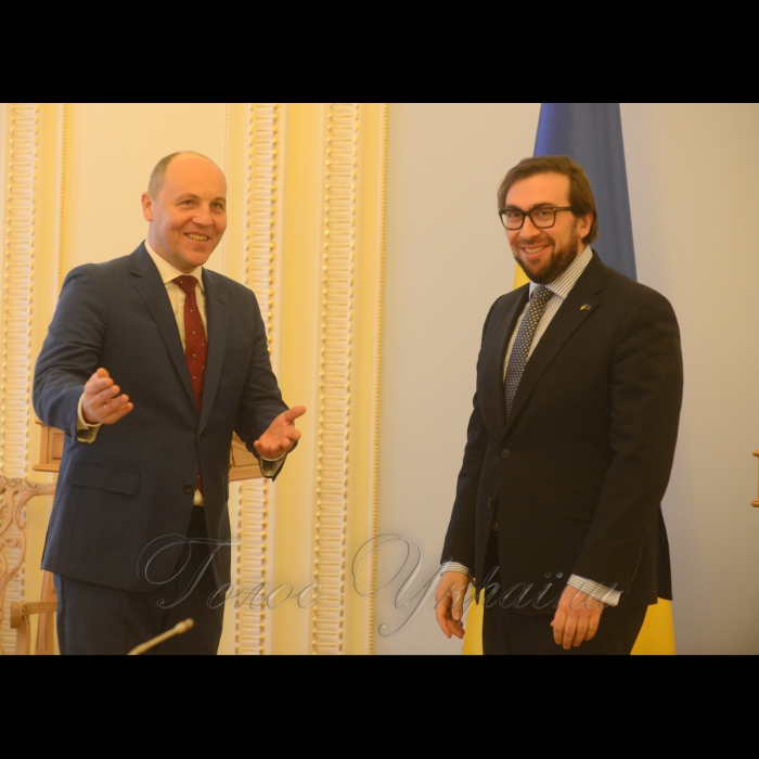 2 лютого 2017
Зустріч Голови Верховної Ради України Андрія Парубія з Александером Вінніковим, Головою представництва НАТО в Україні, директором офісу зв’язку НАТО
