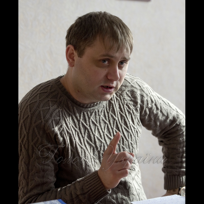 1 лютого 2017 Луганська обл. місто Гірське.
В.о. міського голови Олексій Невечеря.