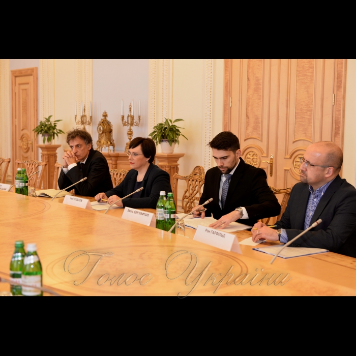 2 березня 2017 зустріч першого заступника Голови Верховної Ради України Ірини Геращенко із заступником спікера Кнесету держави Ізраїль, головою ізраїльсько-української парламентської групи дружби Талі Плосков.
