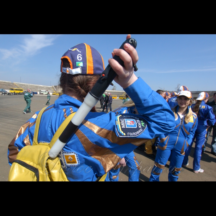 12 квітня 2009 Київ, Автогра за правилами «Безпека» організована за ініціативи ДАІ МВС.
Змагання проходитимуть на трьох автомобілях на малому кільці автодрому «Чайка», за участі 10 команд старшокласників із різних областей України. Під час заїздів відтворюватимуться реальні ситуації на автошляхах.