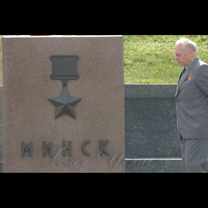 7 травня 2009 напередодні Дня Перемоги в меморіальному комплексі «Національний музей Великої Вітчизняної війни 1941-1945 років» зустрілися однополчани, земляки київських земляцтв.