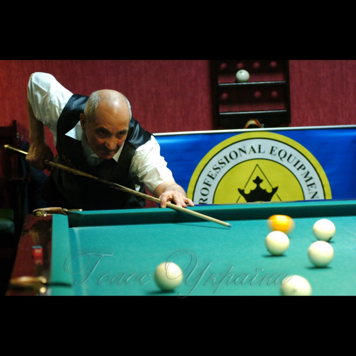 8 травня 2009 у Києві стартував чемпіонат Європи з більярду «Піраміда-2009» серед ветеранів.