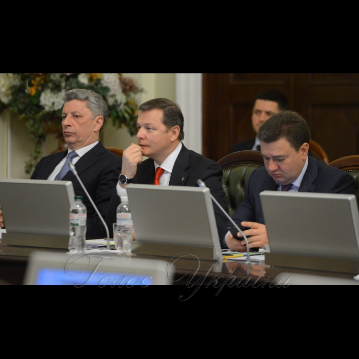 20 березня 2017 засідання Погоджувальної ради у ВР.
Юрій Бойко (ОП), Олег Ляшко (РП), Віктор Бондар (Відродження).
