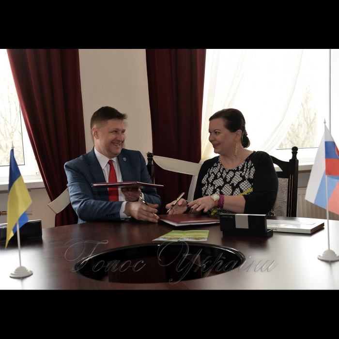 5 квітня 2017 Національний університет біоресурсів і природокористування України.
Підписано Угоду про міжвузівське співробітництво між Національним університетом біоресурсів і природокористування україни економічний факультет та Словацьким аграрним університетом економічний факультет в місті Нітра Словаччина.