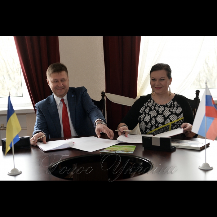 5 квітня 2017 Національний університет біоресурсів і природокористування України.
Підписано Угоду про міжвузівське співробітництво між Національним університетом біоресурсів і природокористування україни економічний факультет та Словацьким аграрним університетом економічний факультет в місті Нітра Словаччина.