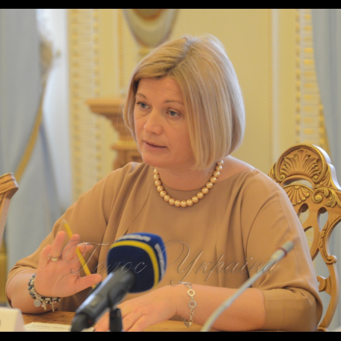 5 квітня 2017 зустріч першого заступника Голови Верховної Ради України І.В. Геращенко з доповідачем Комітету ПАРЄ з питань міграції, біженців та переміщених осіб Е. Варейкісом.