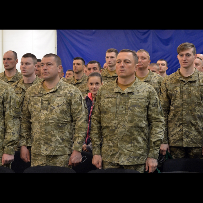 5 квітня 2014 - 10 мобільний прикордонний загін. Київ, Бортничі.