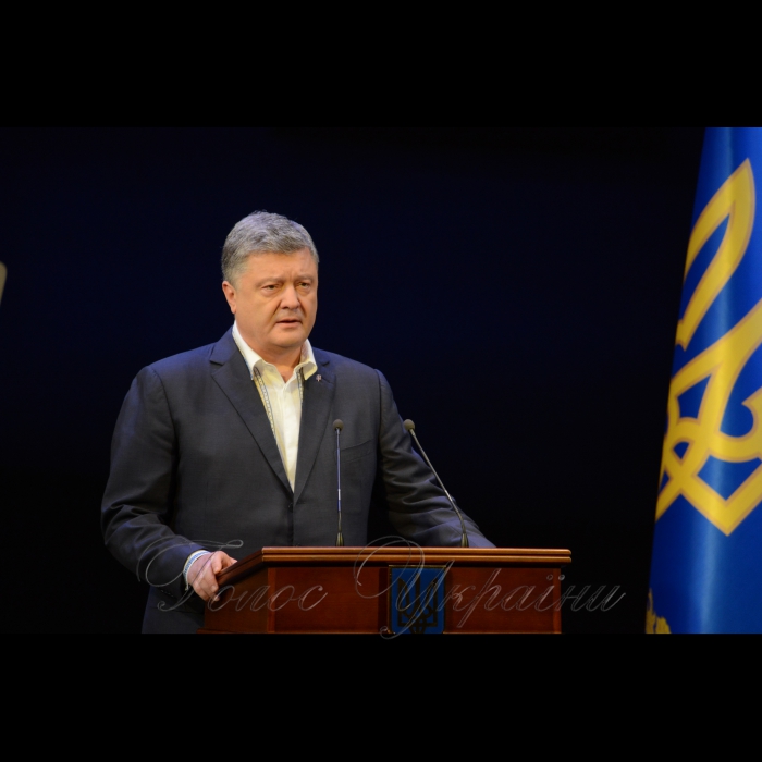 18 травня 2017 перший заступник Голови Верховної Ради України Ірина Геращенко взяла участь в вечері-реквіємі, присвяченій Дню пам’яті жертв геноциду кримськотатарського народу (Національна опера України).