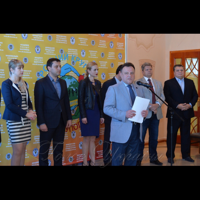 18 травня 2017 у м. Марiуполь відбулось відкриття дводеної міжнародної конференціі - круглий стіл 